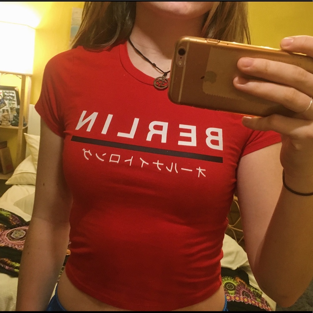 BERLIN CROP TOP‼️